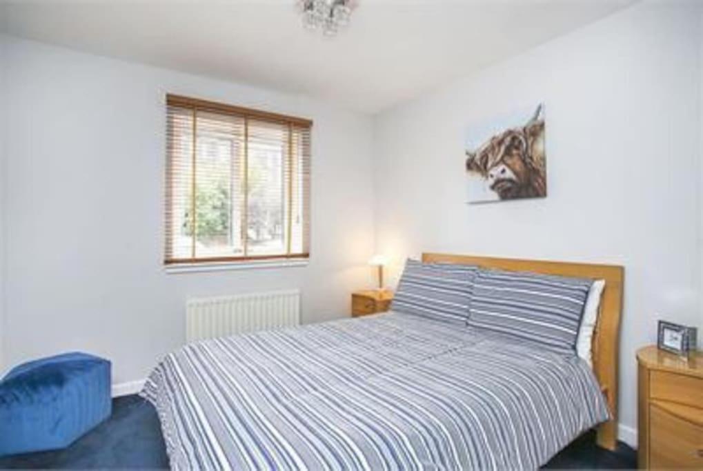 Apartament Immaculate Cosy Flat Next To Holyrood Park! Edynburg Zewnętrze zdjęcie