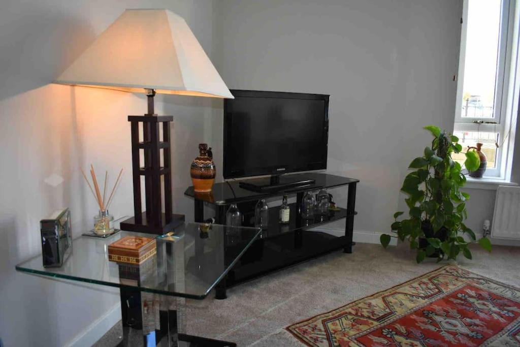 Apartament Immaculate Cosy Flat Next To Holyrood Park! Edynburg Zewnętrze zdjęcie